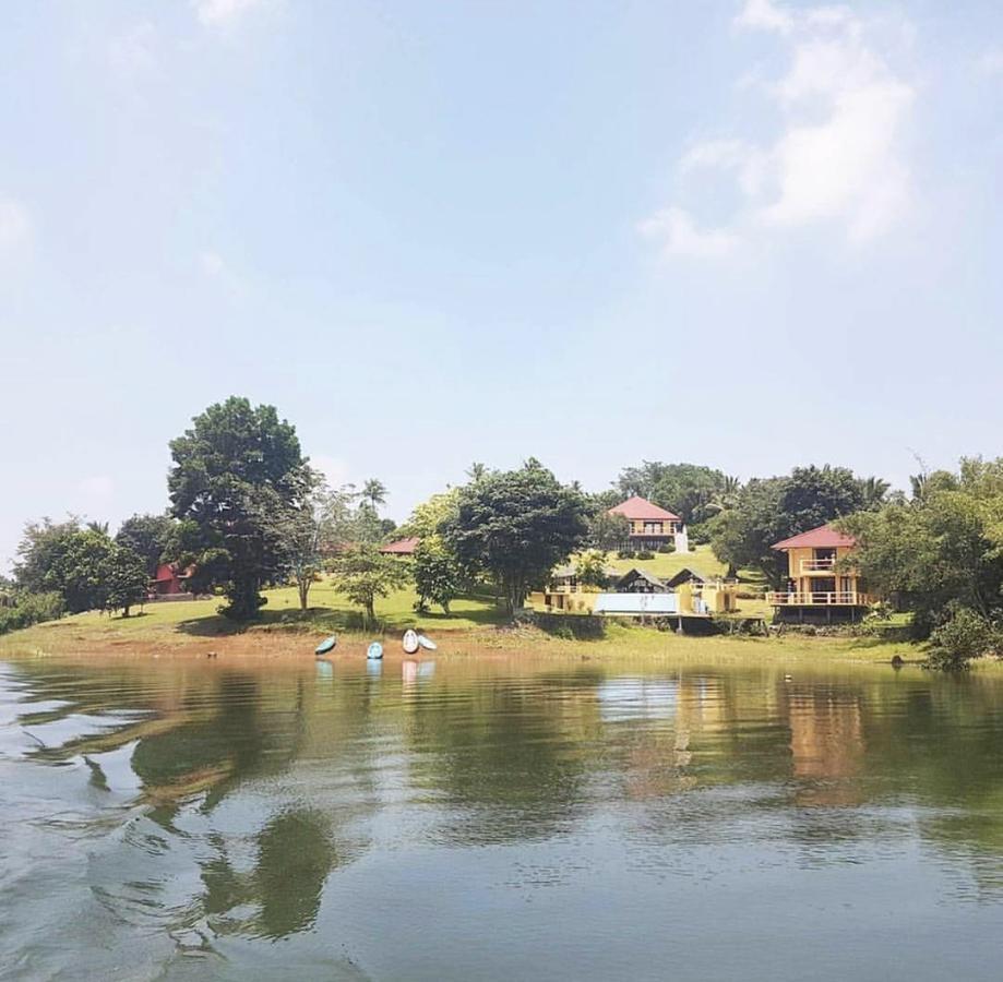 Porta Verde Resort Villas Caliraya Dolores  Exterior photo